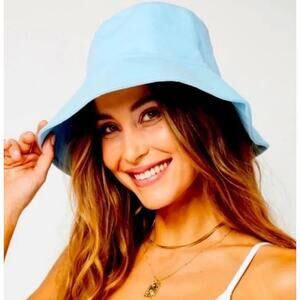 L*Space NWT with Defect Poolside Bucket Hat‎ Blue MSRP $75
